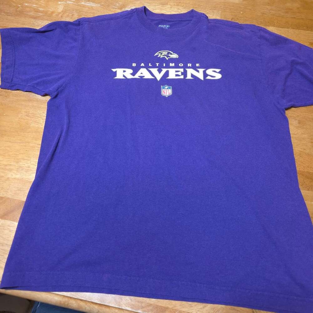 Reebok Baltimore Ravens NFL T-Shirt Size L Purple Cotton